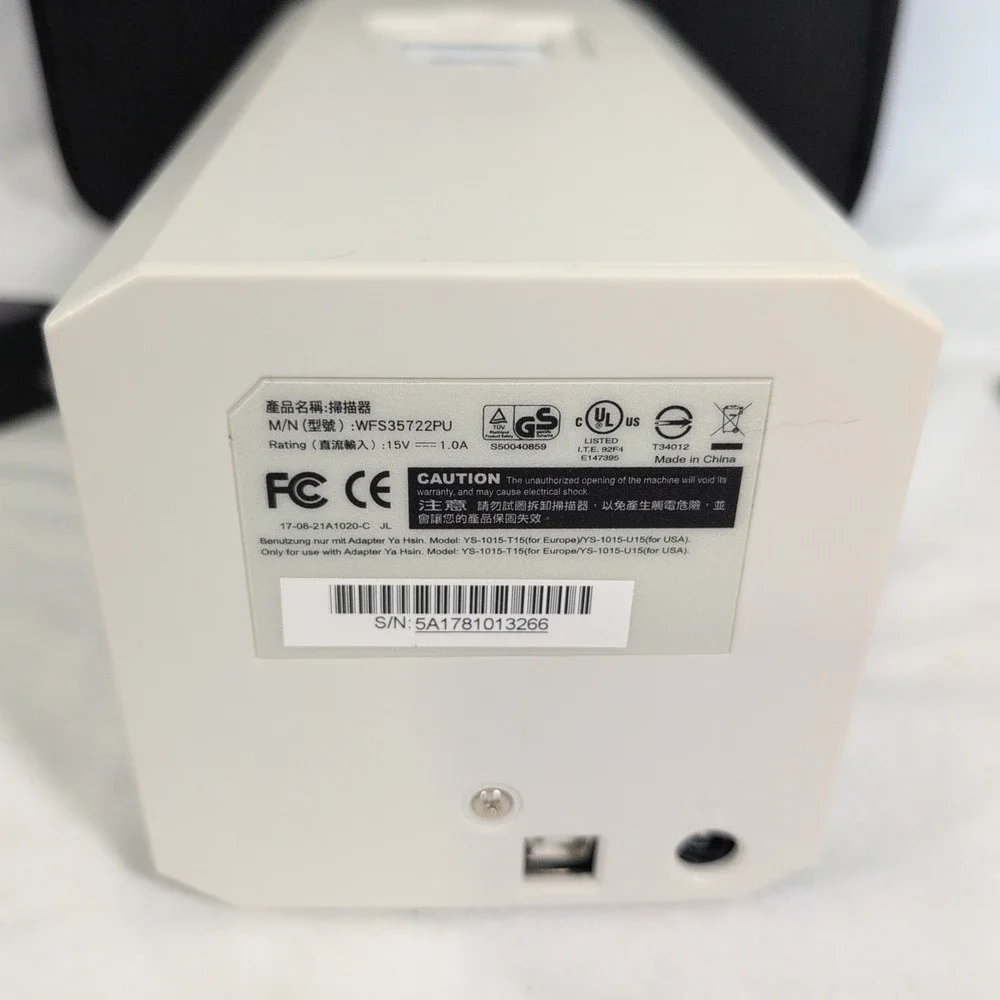 PLUSTEK OPTICFILM 7300 SLIDE FILM SCANNER Sliverfast 6.5 & ATTACHMENTS